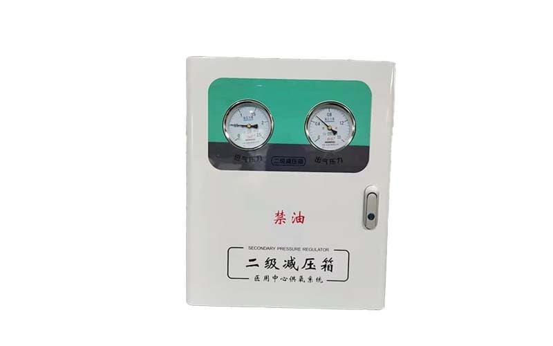 通辽中心供氧二级稳压箱